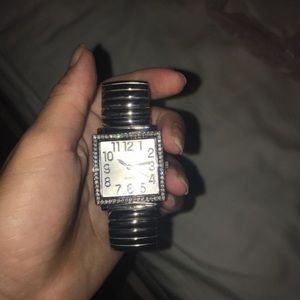 Avon watch